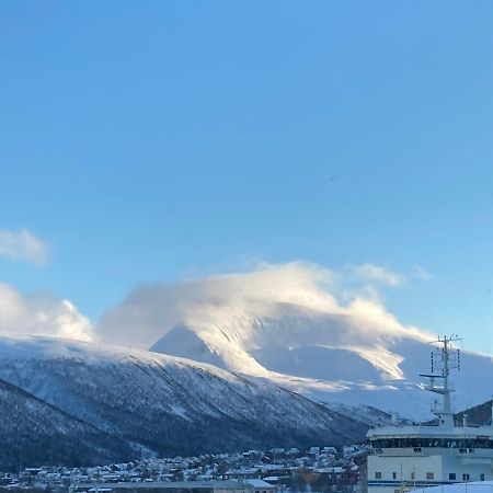 Edel City Apartment Tromsø Exteriör bild